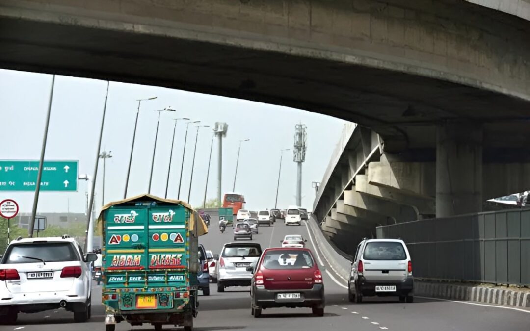 UP Bags Over ₹50,000 Cr Investment Pledges at Bengaluru Roadshow: Tech Hubs & Real Estate Set to Boom