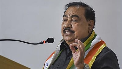 Eknath Khadse Rejects Amit Shah’s BJP Offer, Vows to Stay with Sharad Pawar