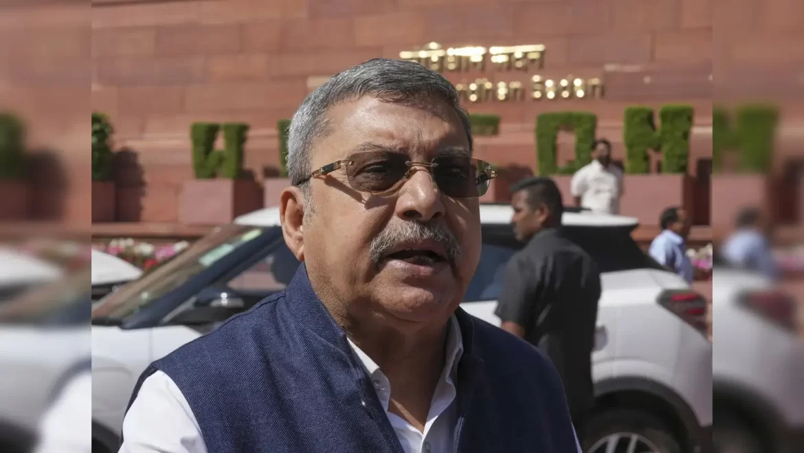Kalyan Banerjee Suspended from Lok Sabha Over Unparliamentary Remarks Against Woman MP