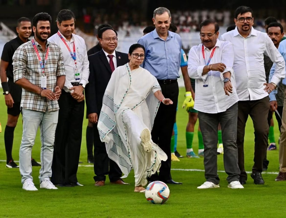 Mamata Banerjee’s TMC Symbol Dilemma: Why West Bengal’s ‘Khela’ Faces Maharashtra-Style Caution
